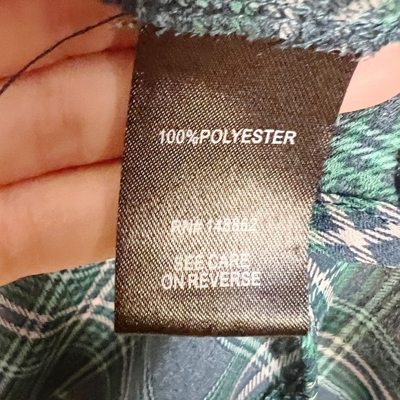 Torrid Plaid Ruffle Top Blouse  size 3 blue green - Picture 5 of 8